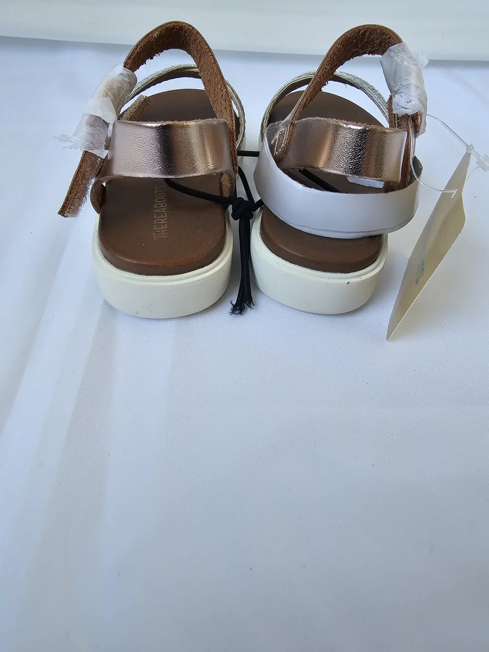 NWT Thereabouts Lil Lila Glitter Sandals - Toddler Size 6M - Rose Gold Multi